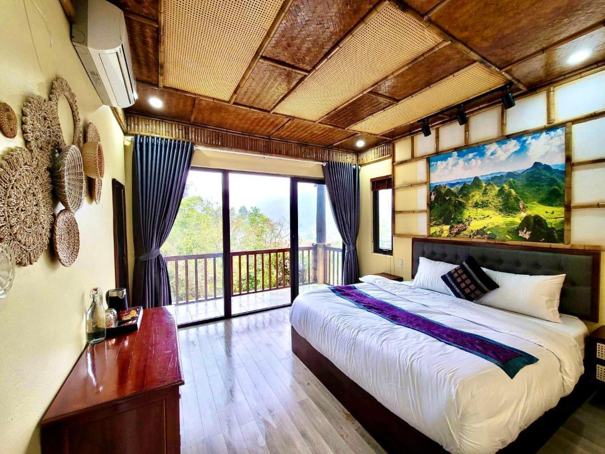 Dong Van Cliffside House Exterior photo